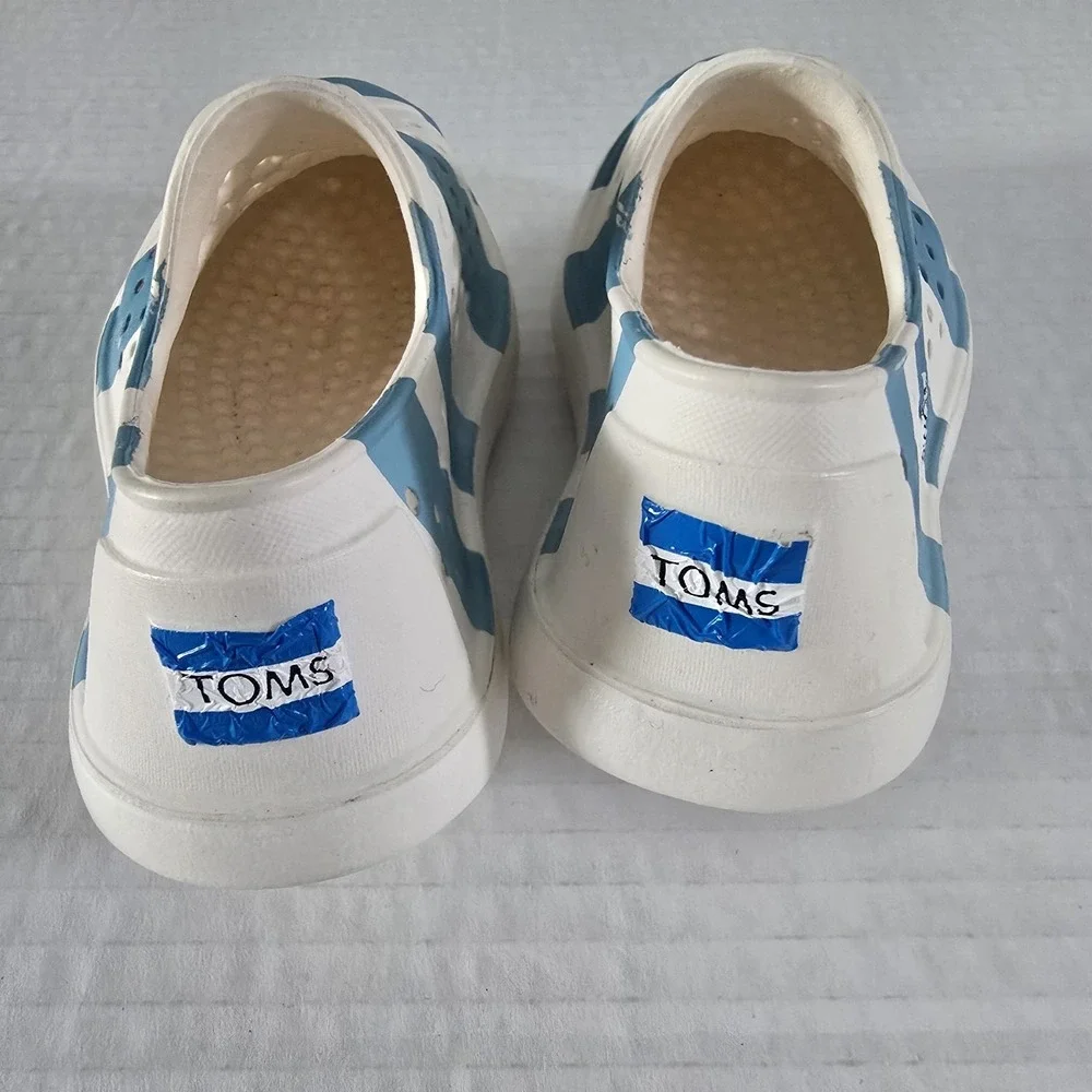 Toms Toddler Sz 6 - white, Argentina baby blue Stripe Slip on Rubber, Water Shoe
